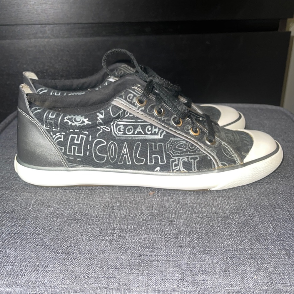 Coach Sneakers Barrett Black Silver Graffiti Low Top Logo Womens Size 8 B